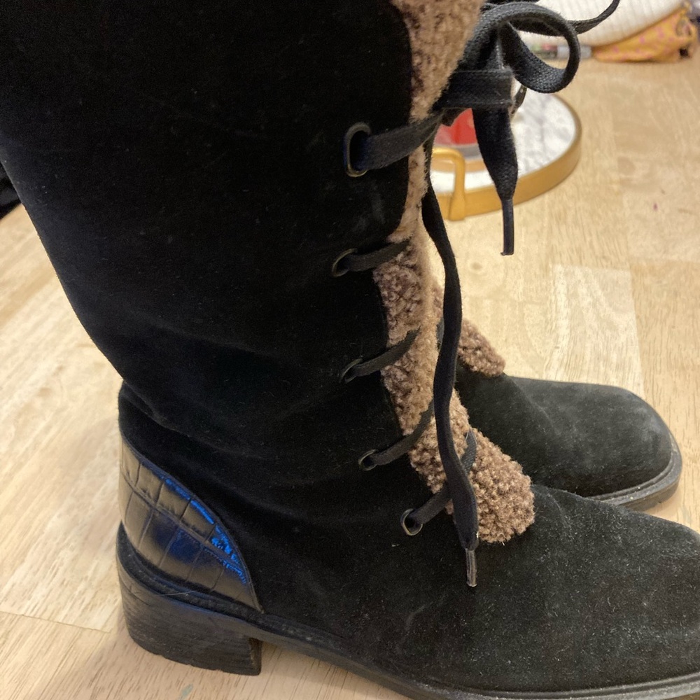 Black Suede Fur Lined Boots Size 7.5 - Picture 4 of 8